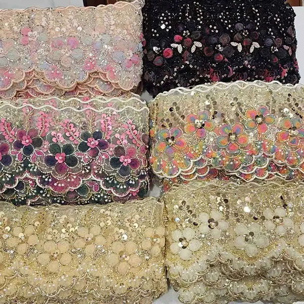 Többszínű hímzett csipke 3D hálós virágokkal szalaggal gyöngyös cső vonalkód hímző csipke